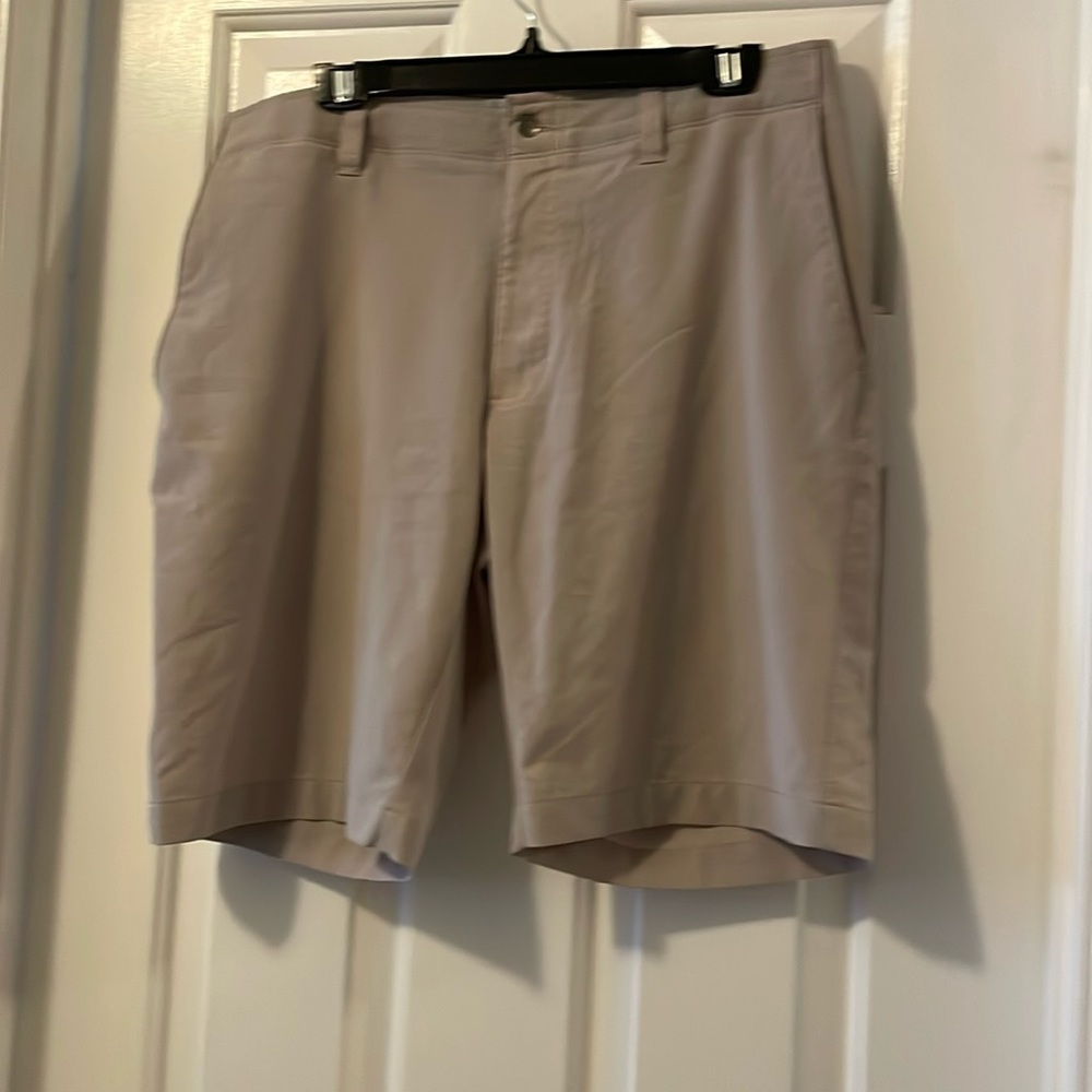 Men’s Callaway Golf Shorts